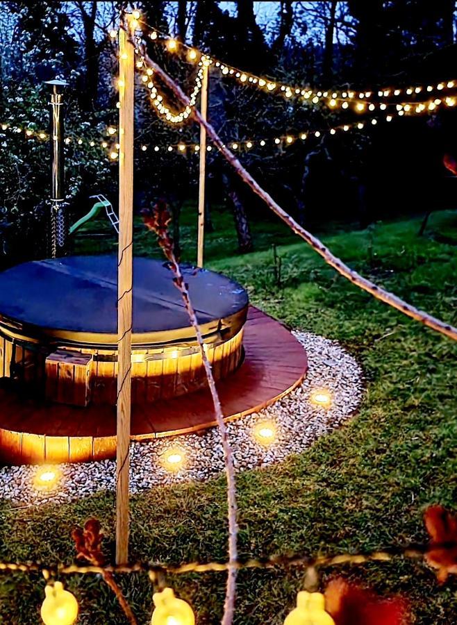 Kuca Za Odmor Malia Sa Spa Hot Tub Jacuzzijem - Nice And Cozy - Free Tickets To All City Attractions Thurdevac Экстерьер фото